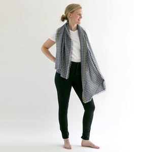 100% cashmere Vapor scarf displayed on a model.
