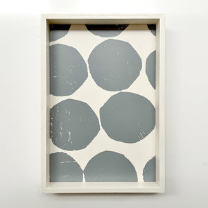 PilgrimWaters Mini-Mini tray illustrating the bold Gray dot printing.